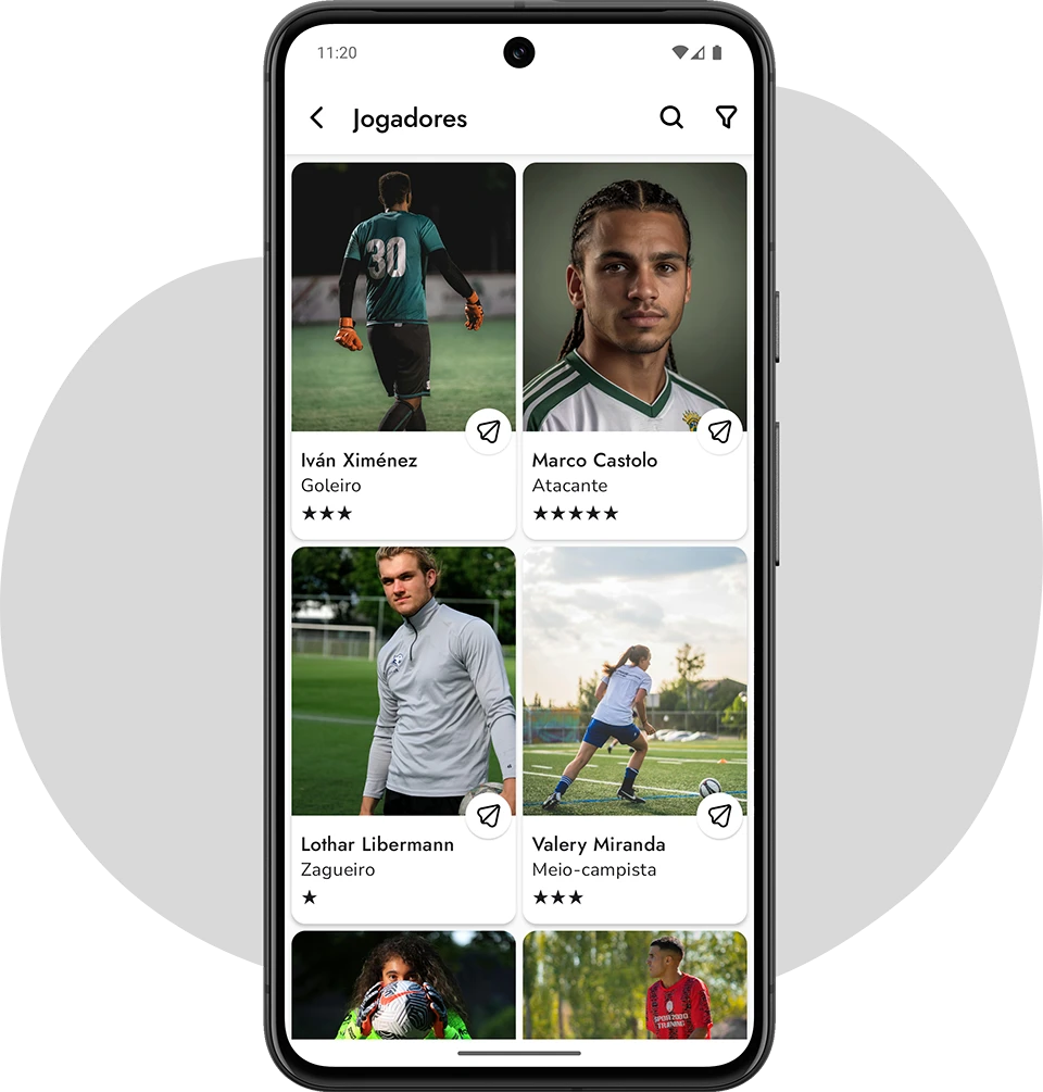 Conheça jogadores de futebol próximos.